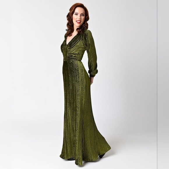 Voodoo Vixen Dresses & Skirts - Voodoo Vixen Velvet Gown Olive Green Maxi Length Dress Vintage Witchy Gown